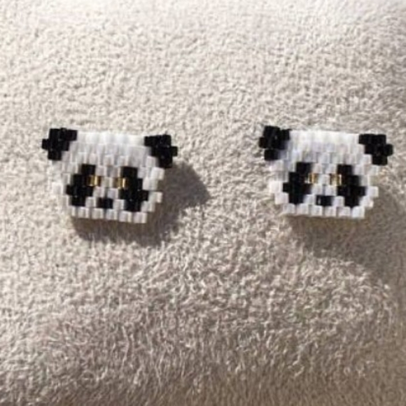 Flat beaded panda earrings - Picture 2 of 3